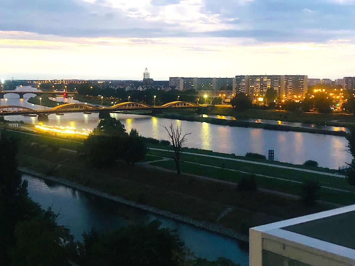 Apartament Z Tarasem I Widokiem Na Odre Вроцлав Экстерьер фото