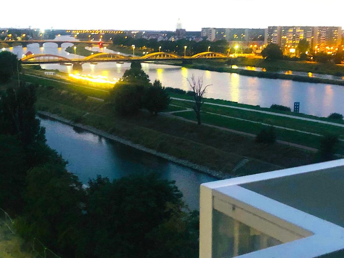 Apartament Z Tarasem I Widokiem Na Odre Вроцлав Экстерьер фото